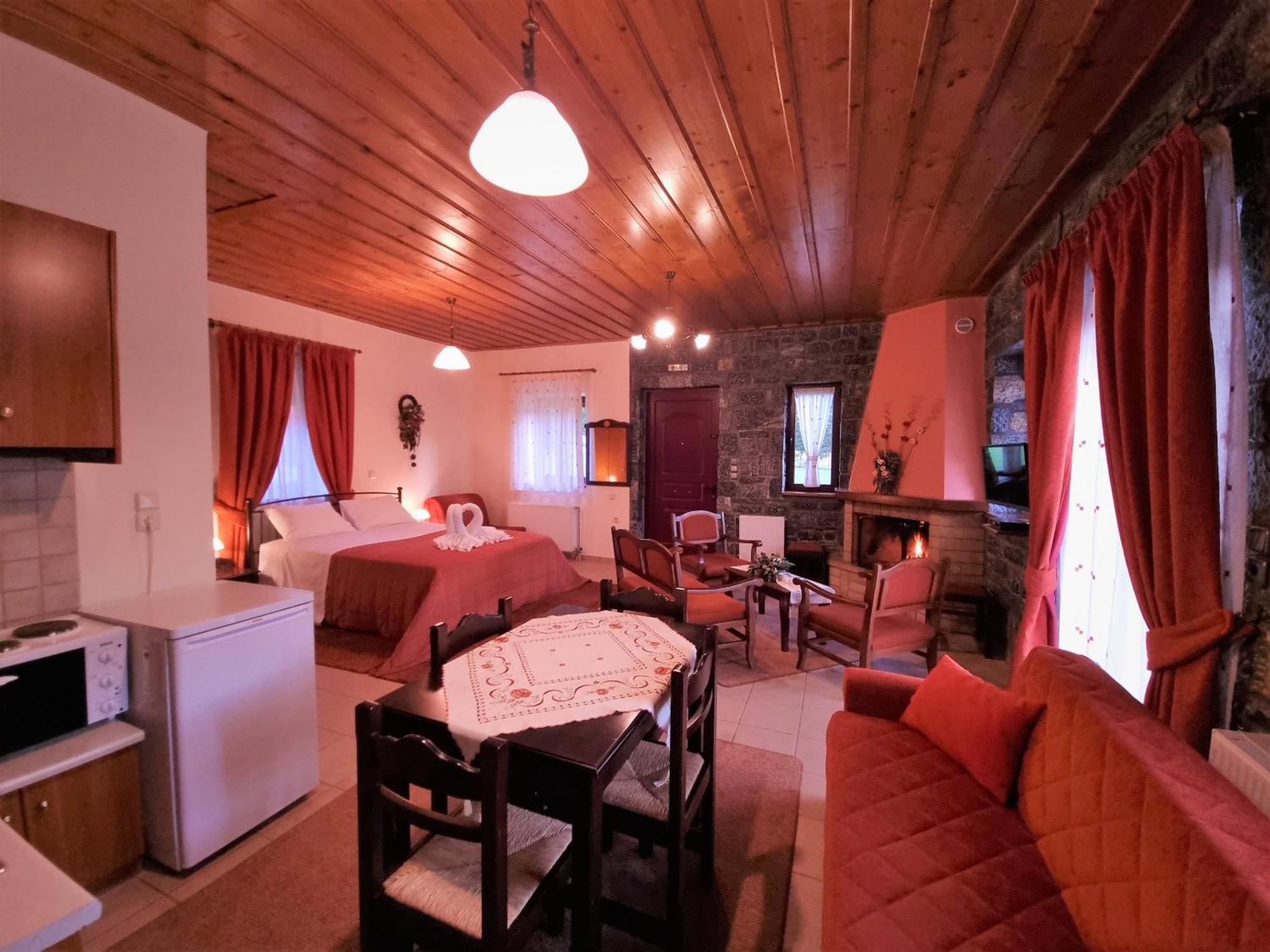 Φιλοξένια Studios Vitina Exteriér fotografie